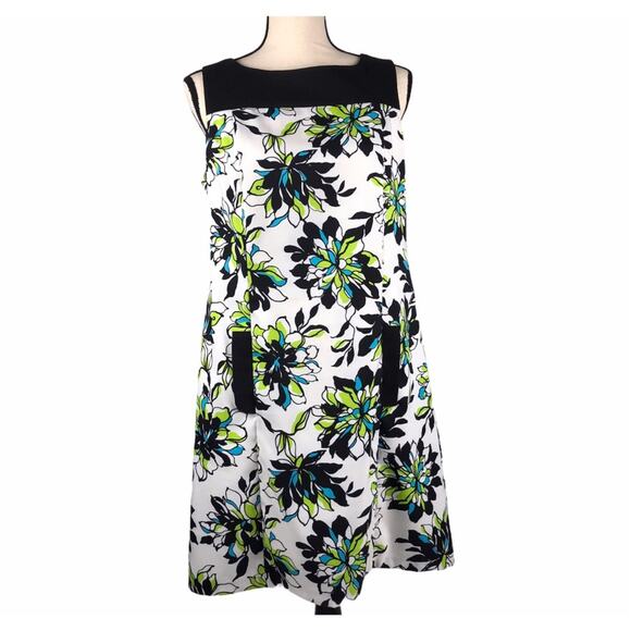 Emma & Michelle Floral Dress 10 - Picture 1 of 8